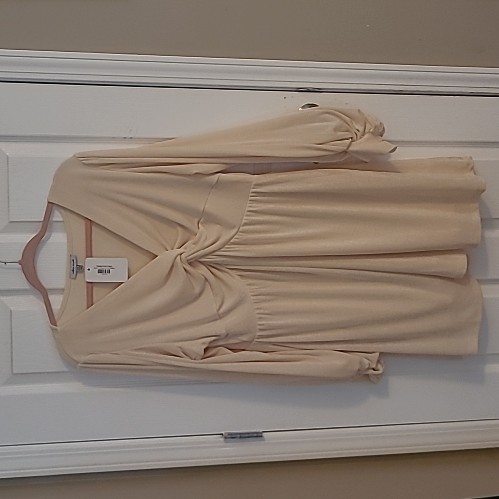 NWT Ivory twisted know dress